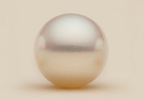 AAA Lustre Pearl