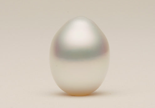 Irregular Drop Shaped Pearl